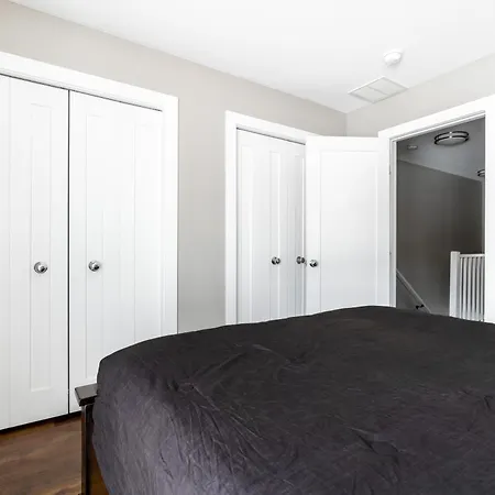 Luxury Downtown Townhome Unit 7 Cleveland Exterior photo