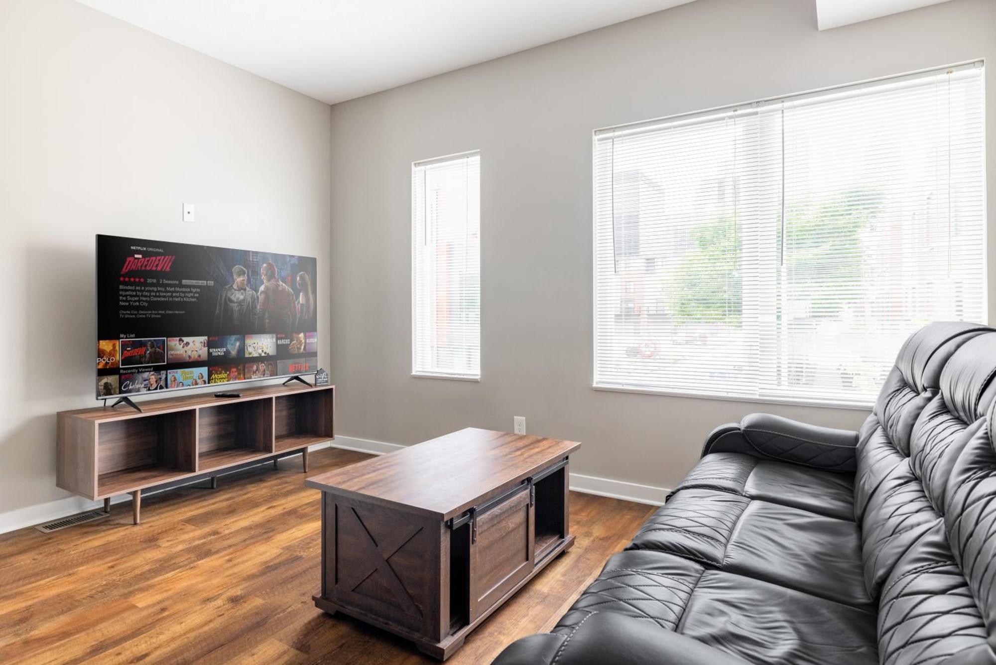 Luxury Downtown Townhome Unit 7 Villa