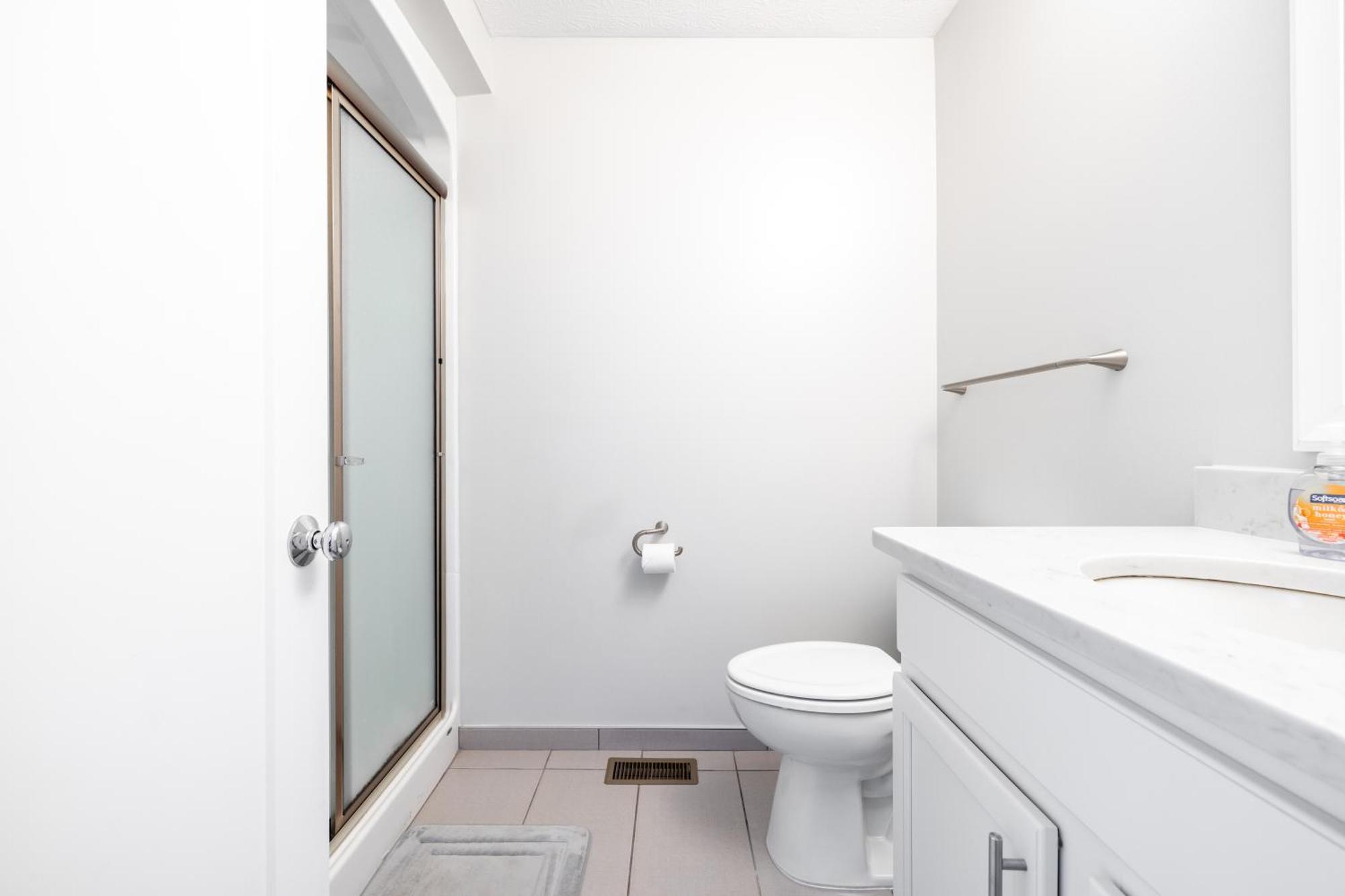 Villa Luxury Downtown Townhome Unit 7 *