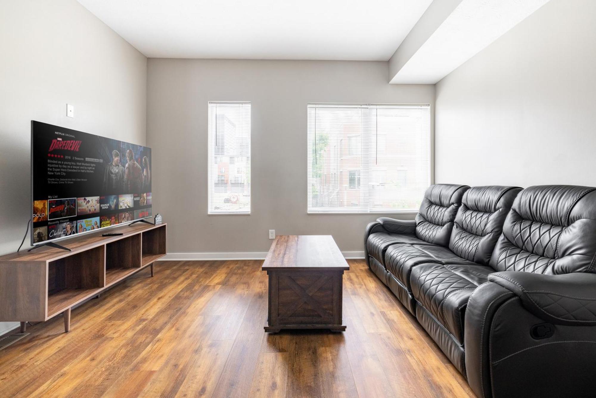 Luxury Downtown Townhome Unit 7 Villa *